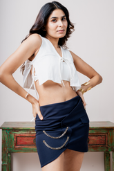 TIED MUSE Crop Top